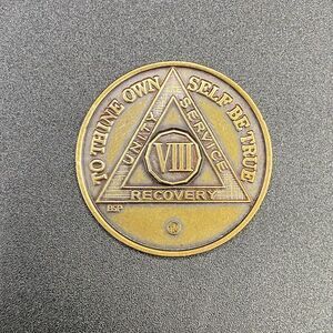 Alcoholics Anonymous 8 Year Medallion Coin